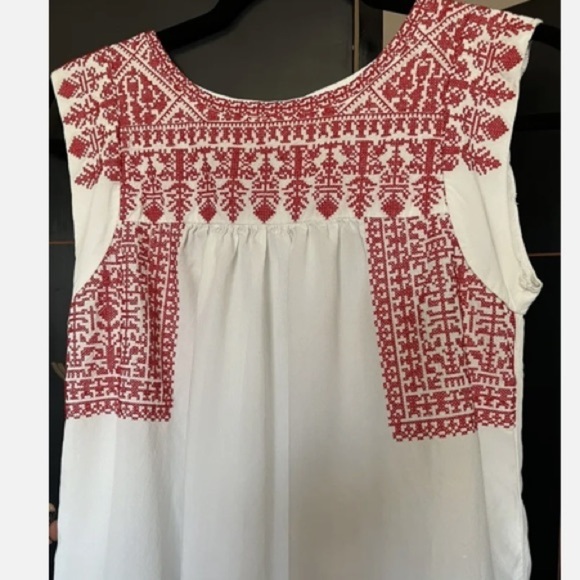 FOREVER 21 White Embroidered Dress Size Medium - Picture 4 of 6